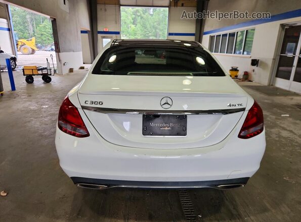 55SWF4KB3GU127074 2016 MERCEDES-BENZ C White წინა სალონის ხედი
