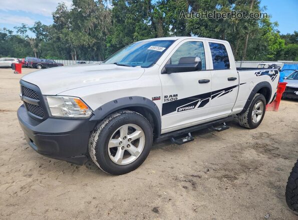 1C6RR7FTXJS233453 2018 RAM 1500 White Rear left