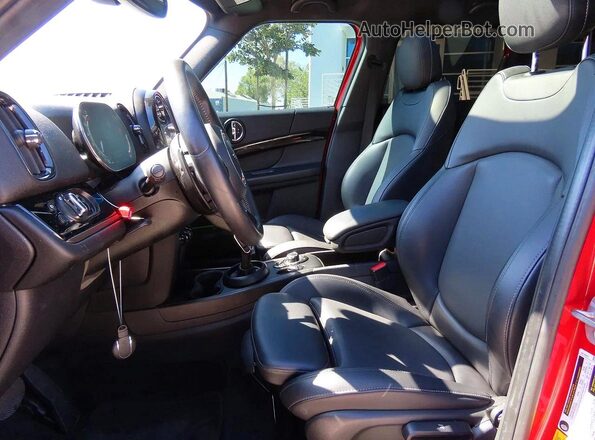 WMZ53BR02R3R34278 2024 MINI COOPER Red Rear seats view