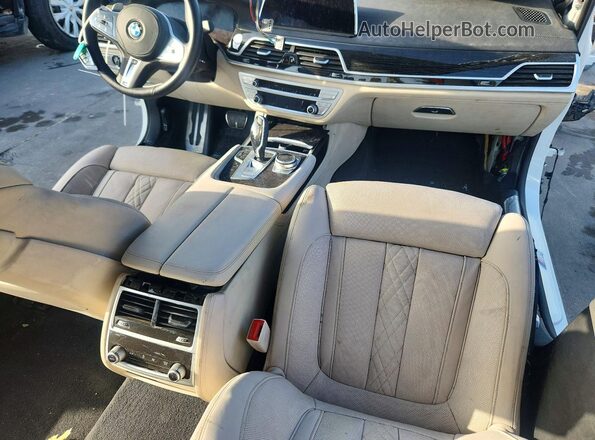 WBA7T2C07MCF88819 2021 BMW 7 SERIES White Սարքավորումների վահանակի տեսք