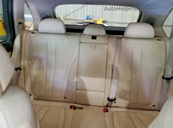 5UXKT0C56G0S75534 2016 BMW X5 Gray Vista interior trasera