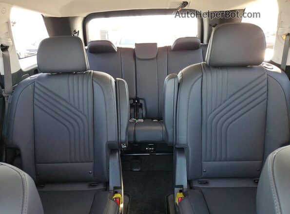 KM8RMES23TU043487 2026 HYUNDAI PALISADE White Widok wnętrza z tyłu