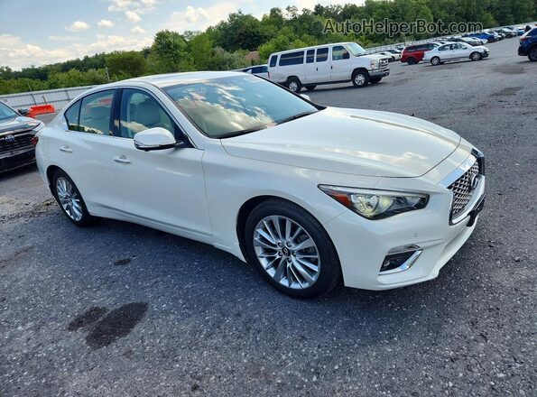 JN1EV7BR8MM752848 2021 INFINITI Q50 Белый Вид спереди