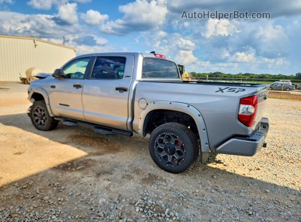 5TFDY5F14LX876671 2020 TOYOTA TUNDRA Серебряный Задняя правая четверть