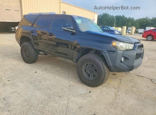 JTEBU5JR5J5574925 2018 TOYOTA 4RUNNER Black წინა ხედი