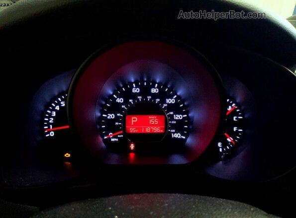 KNDJN2A26K7918752 2019 KIA SOUL Зеленый Вид задних сидений
