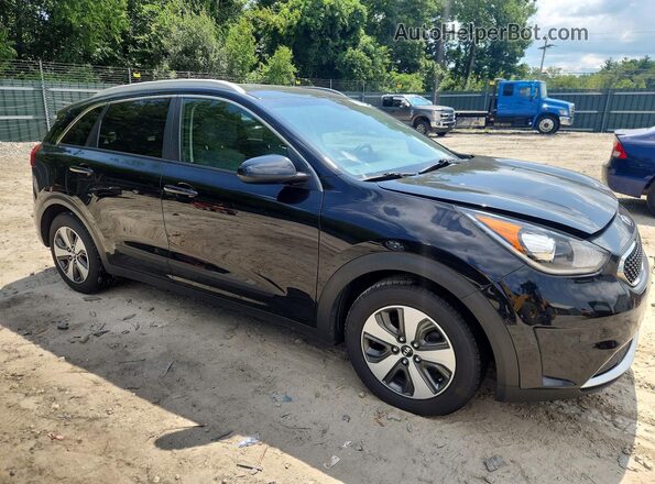 KNDCB3LC4H5066659 2017 KIA NIRO Черный Вид спереди