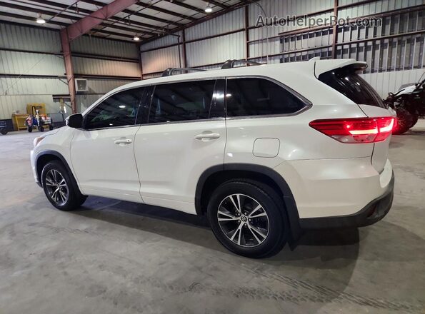 5TDBZRFH1HS363576 2017 TOYOTA HIGHLANDER White Задня права чверть