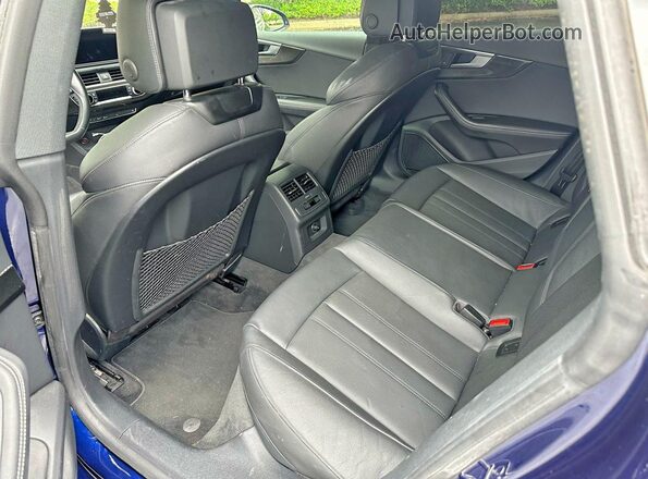 WAUC4CF51JA083954 2018 AUDI OTHER Blue Front interior view