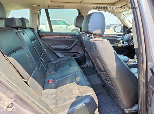 5UXWX9C51G0D80463 2016 BMW X3 Серебряный Вид подкапотного пространства