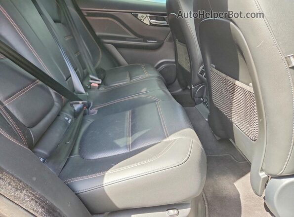 SADCK2FN4JA238830 2018 JAGUAR F-PACE White Engine compartment view