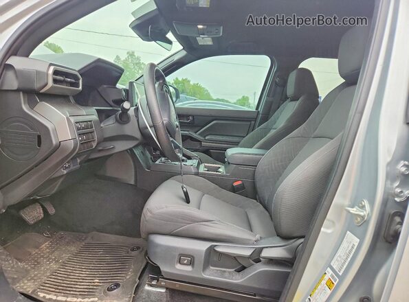 3TYKB5FN3RT011205 2024 TOYOTA TACOMA Silver Dashboard view