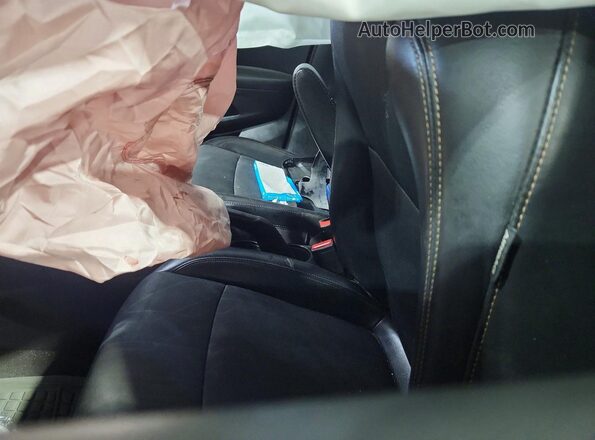 KL7CJLSB9KB819152 2019 CHEVROLET TRAX Серебряный Вид щитка приборов