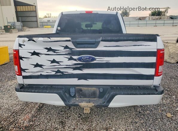 1FTEW1EG2HKC98888 2017 FORD F150 White Widok wnętrza z przodu