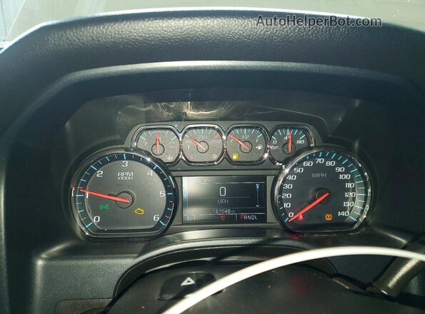 2GCVKREC2J1108004 2018 CHEVROLET SILVERADO White Vista de los asientos traseros