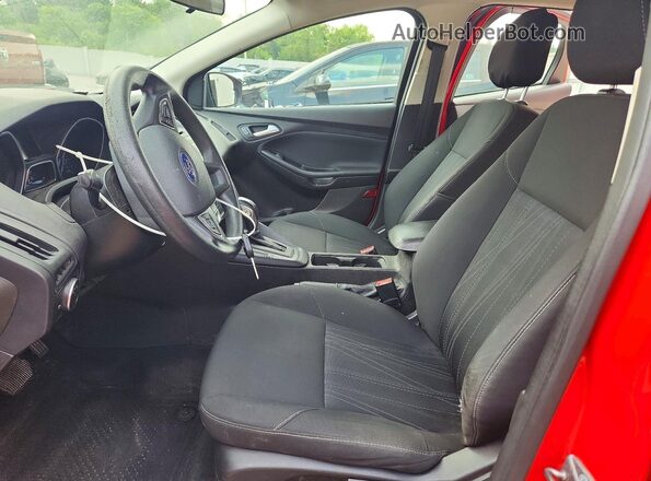 1FADP3F27GL320020 2016 FORD FOCUS Красный Вид панели приборов