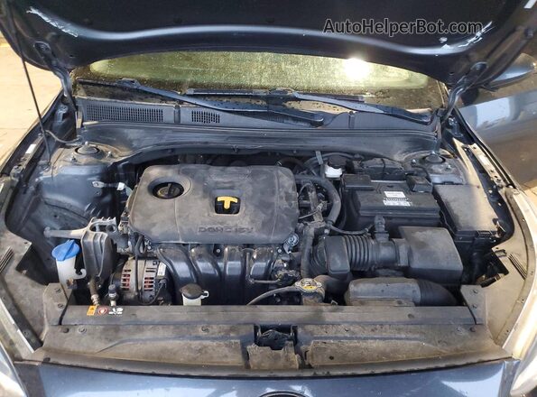 3KPF24AD4LE205569 2020 KIA FORTE Black Vista del compartimento del motor