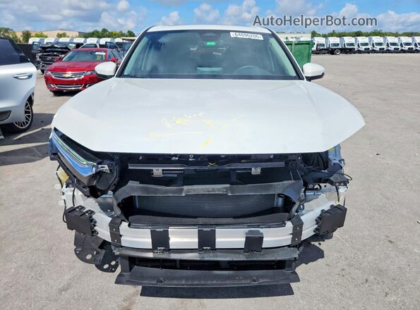 7FARS3H71PE004899 2023 HONDA CR-V White Widok z przodu