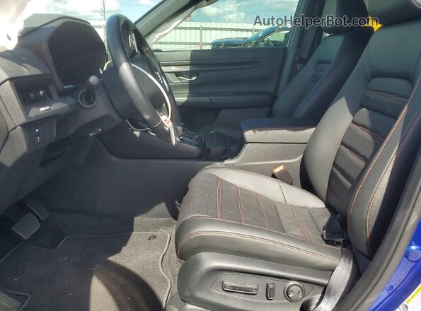 7FARS5H83SE028246 2025 HONDA CR-V Blue Вид салону спереду