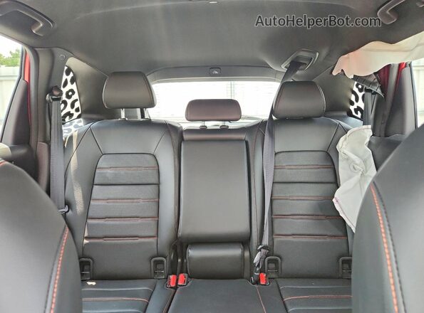 7FARS5H85SE002506 2025 HONDA CR-V Red Widok tylnych siedzeń