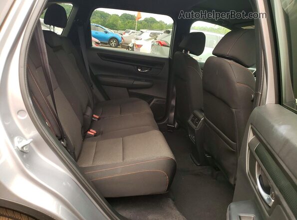 7FARS6H54PE024936 2023 HONDA CR-V Silver Widok wnętrza z tyłu