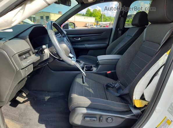 7FARS6H55PE010558 2023 HONDA CR-V White Вид салону спереду