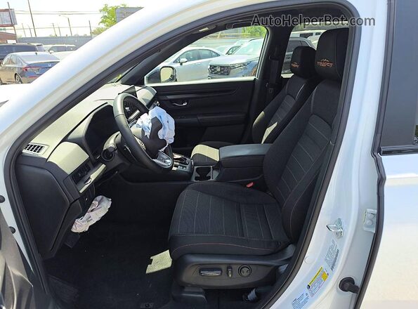 7FARS6H69TE013823 2026 HONDA CR-V White Вид салону спереду