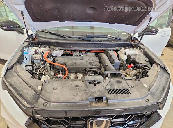 7FARS6H82RE040808 2024 HONDA CR-V White ძრავის განყოფილების ხედი