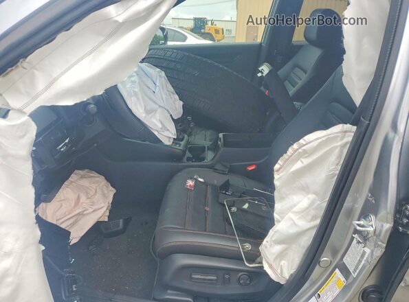 7FARS6H92TE121811 2026 HONDA CR-V Silver Widok wnętrza z przodu