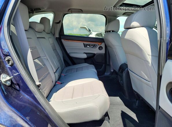 7FARW1H82LE006382 2020 HONDA CR-V Blue Rear interior view