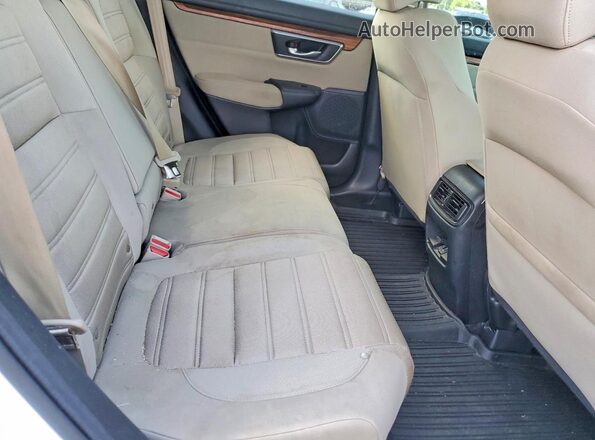 7FARW2H50NE018688 2022 HONDA CR-V White Widok wnętrza z tyłu