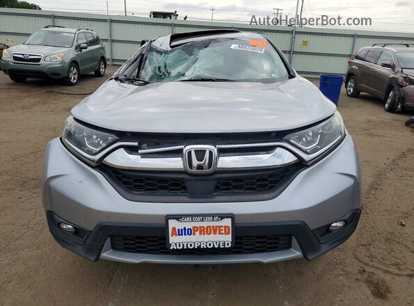 7FARW2H55JE030393 2018 HONDA CR-V Серебряный Вид спереди