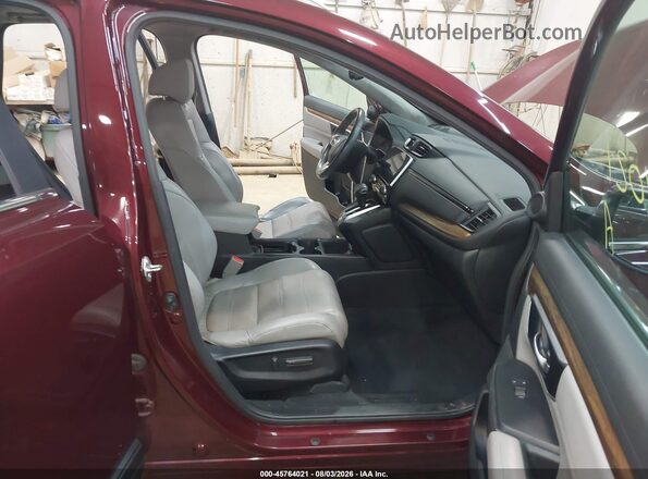 7FARW2H82JE036551 2018 HONDA CR-V Purple Front interior view
