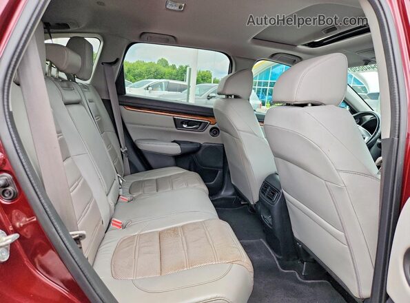 7FARW2H83JE033349 2018 HONDA CR-V Red უკანა სალონის ხედი