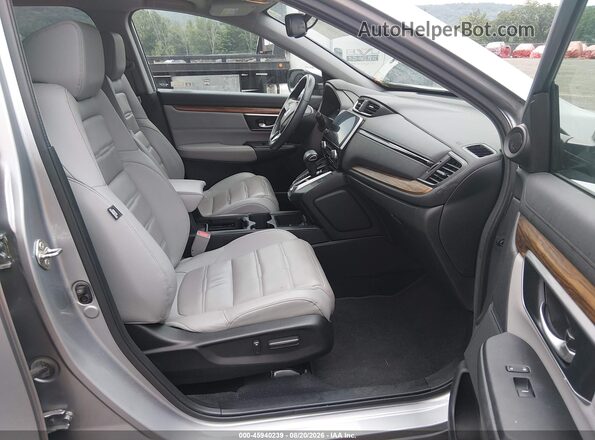 7FARW2H84JE031593 2018 HONDA CR-V Silver წინა სალონის ხედი