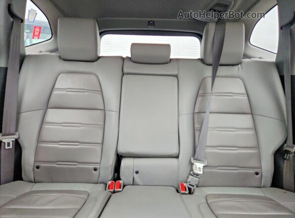 7FARW2H85JE080107 2018 HONDA CR-V Blue Rear seats view