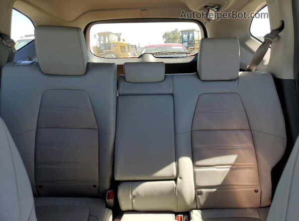 7FARW2H96JE095613 2018 HONDA CR-V Blue Вид задніх сидінь