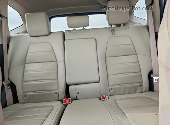 7FARW2H99KE016694 2019 HONDA CR-V White Widok tylnych siedzeń