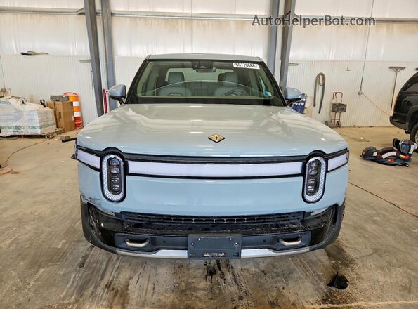 7FCTGAAA8NN013296 2022 RIVIAN R1T Gray Вид спереду