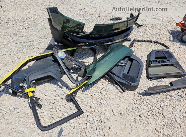 7FCTGAAA8PN000888 2023 RIVIAN R1T Green Engine compartment view