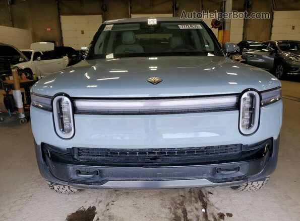 7FCTGBAAXSN040324 2025 RIVIAN R1T Серый Вид спереди