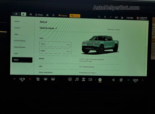 7FCTGBAAXSN040324 2025 RIVIAN R1T Серый Вид щитка приборов