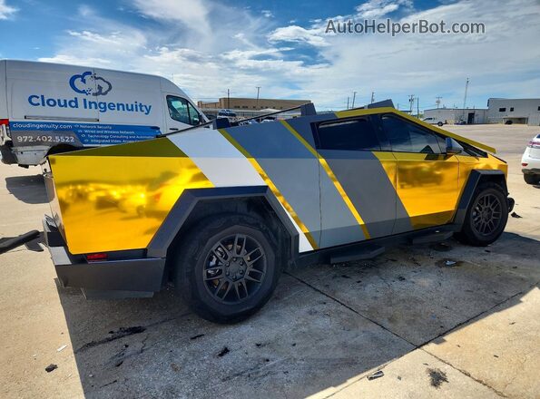 7G2CEHED0SA067723 2025 TESLA CYBERTRUCK Двухцветный Задняя правая четверть