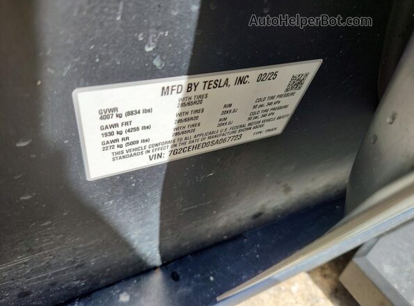 7G2CEHED0SA067723 2025 TESLA CYBERTRUCK Двухцветный Вид подкапотного пространства