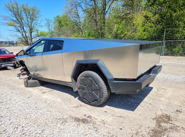7G2CEHED1SA061056 2025 TESLA CYBERTRUCK Silver Tył lewy