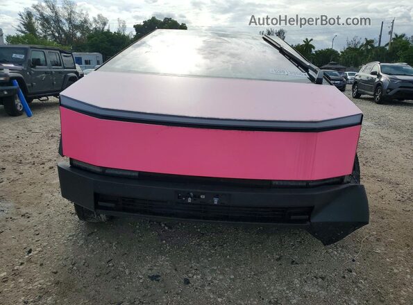 7G2CEHED2RA034183 2024 TESLA CYBERTRUCK Pink Դիմացի տեսք