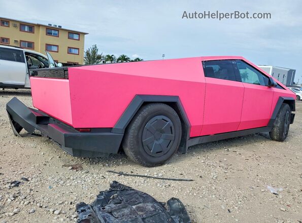 7G2CEHED2RA034183 2024 TESLA CYBERTRUCK Pink Հետևի աջ