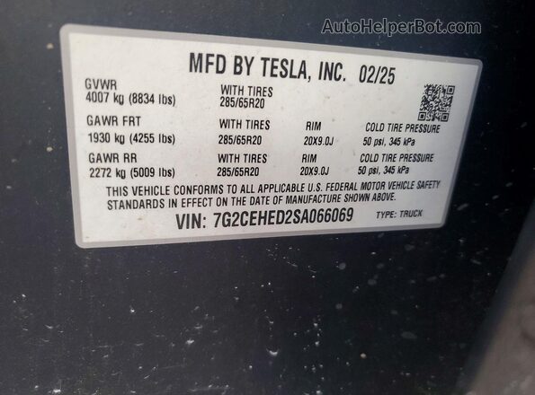7G2CEHED2SA066069 2025 TESLA CYBERTRUCK Black Widok naklejki z numerem VIN