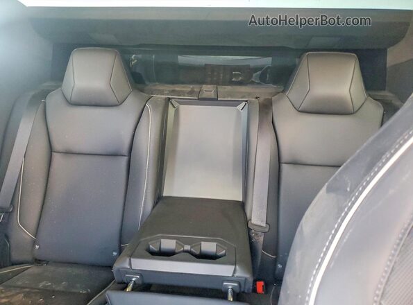 7G2CEHED2SA066069 2025 TESLA CYBERTRUCK Black Widok tylnych siedzeń