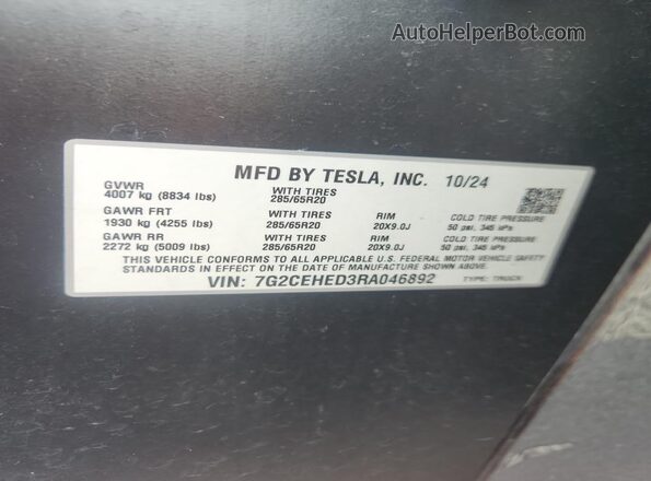 7G2CEHED3RA046892 2024 TESLA CYBERTRUCK Gray Widok komory silnika